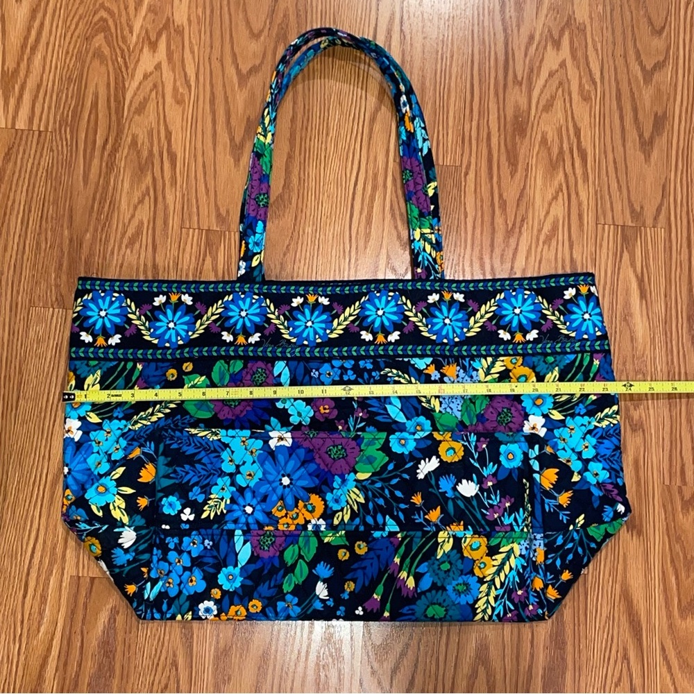 Large Vera Bradley Blue Colorful Floral Paisley Tote Bag - Picture 8 of 12